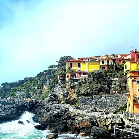 Casa de Férias Apartments Tellaro