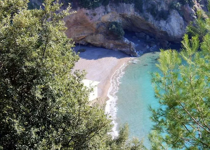 Apartments Tellaro Tellaro